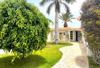 别墅 出售 进入 Corralejo, La Oliva, Las Palmas, Fuerteventura. 